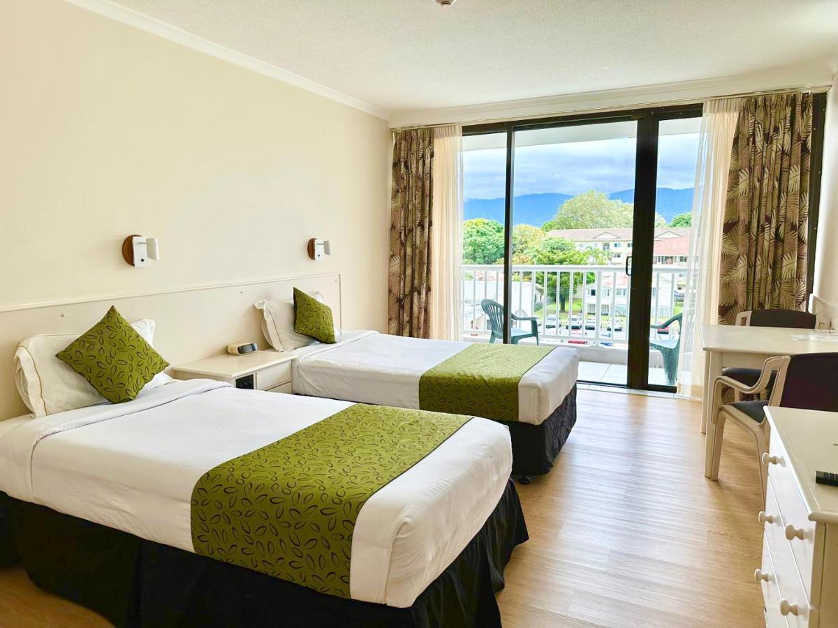 Acacia Court Hotel Cairns Dış mekan fotoğraf