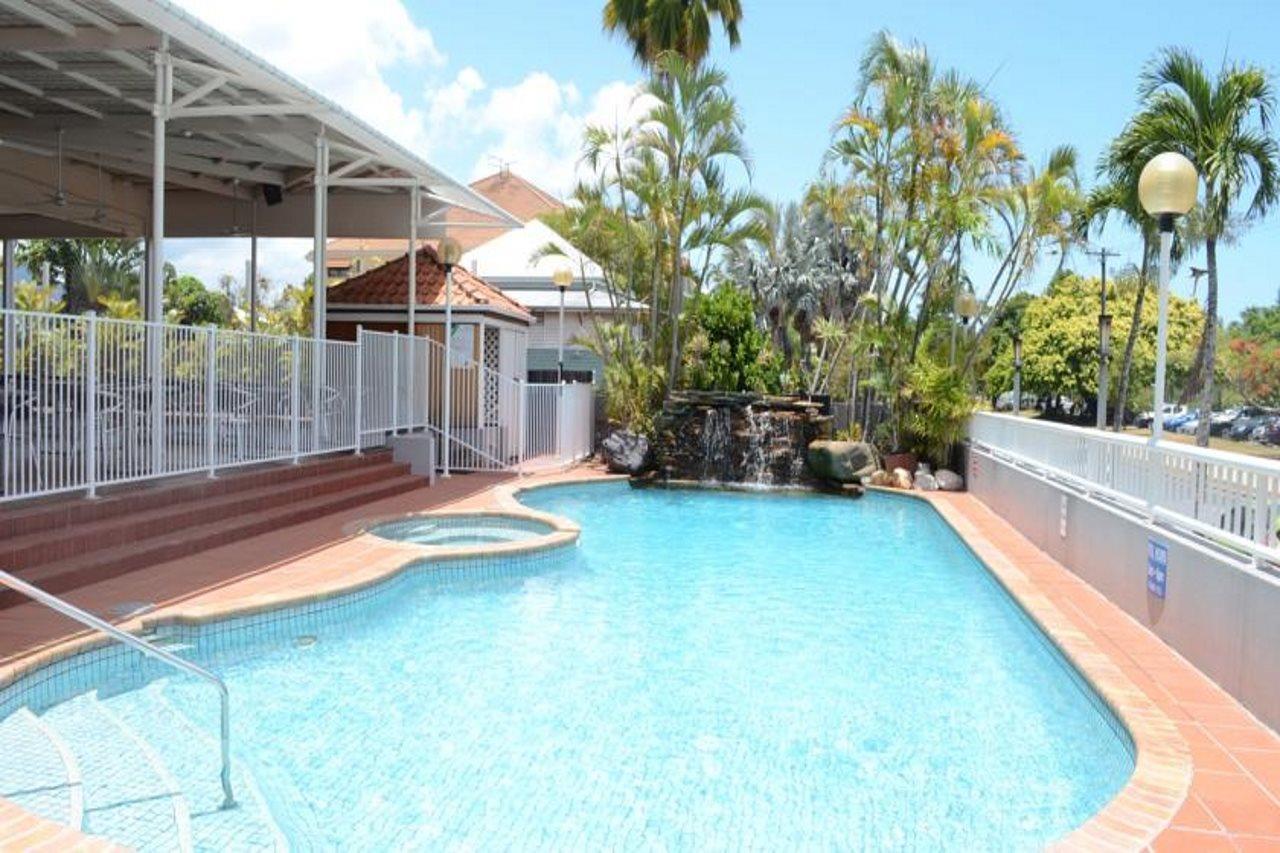 Acacia Court Hotel Cairns Dış mekan fotoğraf